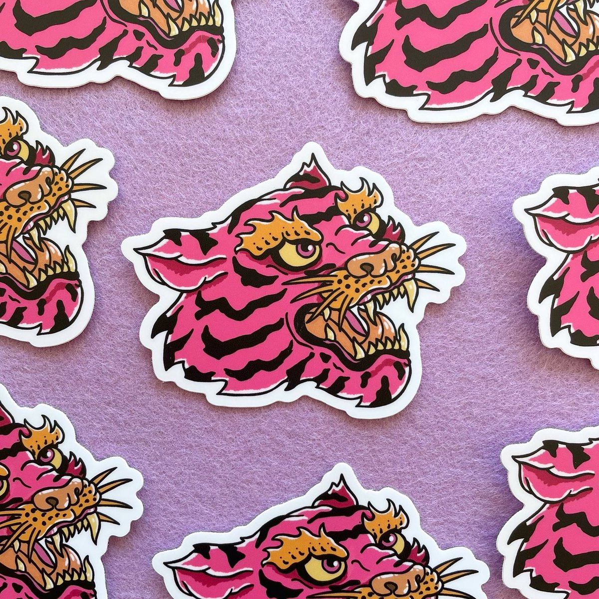 RichardWizard's tweet photo. The Etsy shop update is now live! Visit the link in my bio to see all the fresh new merch I have inc stickers, patches and art prints ⚡️
https://t.co/ZHxKfFdVOS 
#etsy #etsyshop #tattoo #tattooflash #irononpatches #embroidery #vinylstickers #stickers #decalsticker #fashion https://t.co/rv7sPm62nc
