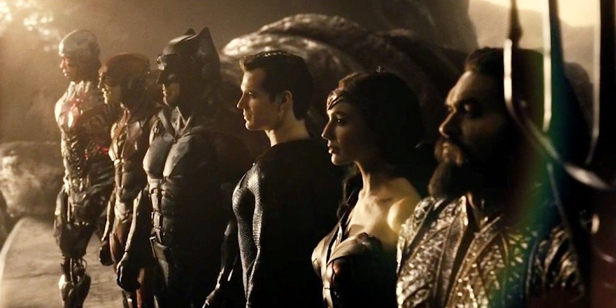 screenrant's tweet photo. On the 1-year anniversary of the release of Zack Snyder's Justice League, fans are demanding Warner Bros. to #RestoreTheSnyderverse. 

https://t.co/ihooN5sOrF https://t.co/0QVZaNTO9L