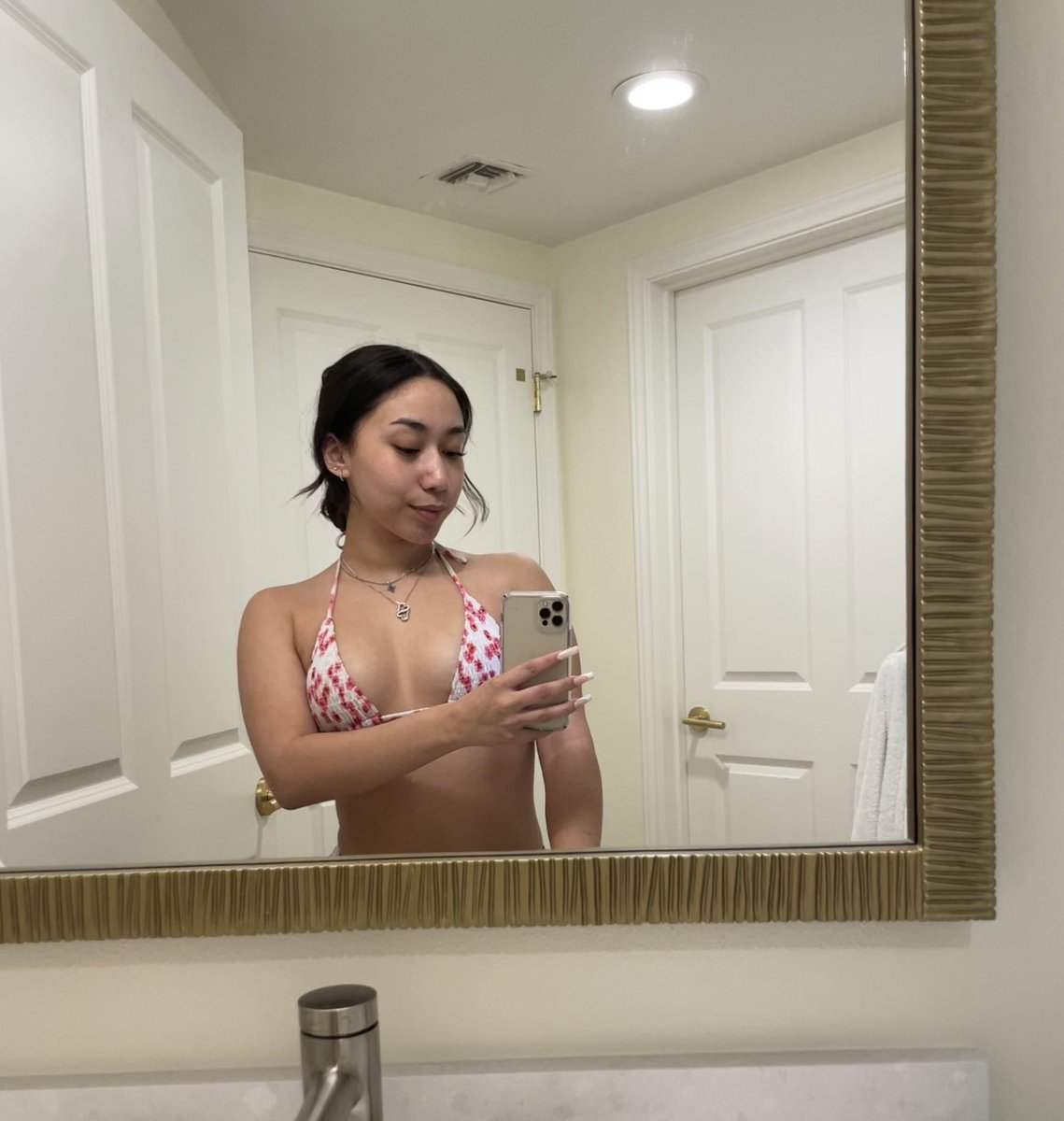 faith_garciaa's tweet photo. in flordia📍 https://t.co/3Oy2NUSBmI
