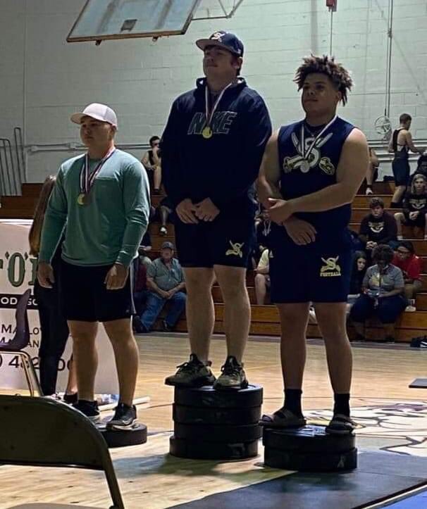 2nd Place🥈 Guys vs Gravity🏋️BW:215 WT:545