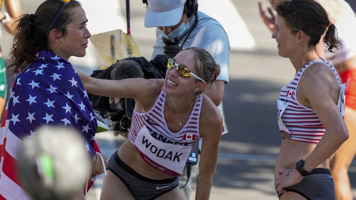 PROCompression's tweet photo. Olympians Malindi Elmore and Natasha Wodak on preparing for their first Boston Marathon https://t.co/sh8Lv3V55D 

#bostonmarathon #beboston https://t.co/ywxONQROaN