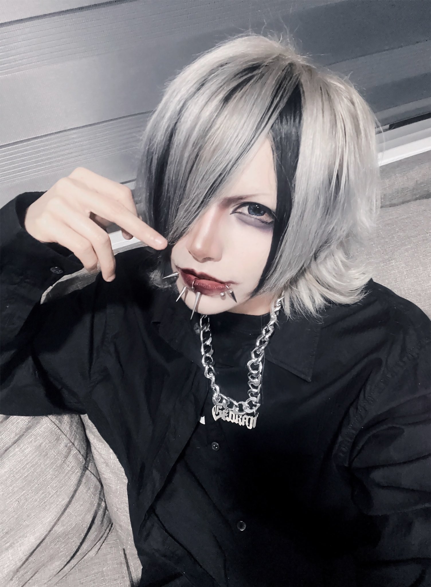 Twitter 上的 𝗚𝗘𝗗𝗥𝗔𝗝𝗜 ゲドラジ 久しぶりにv系メイクやってみました T Co I7unzk8txz Twitter