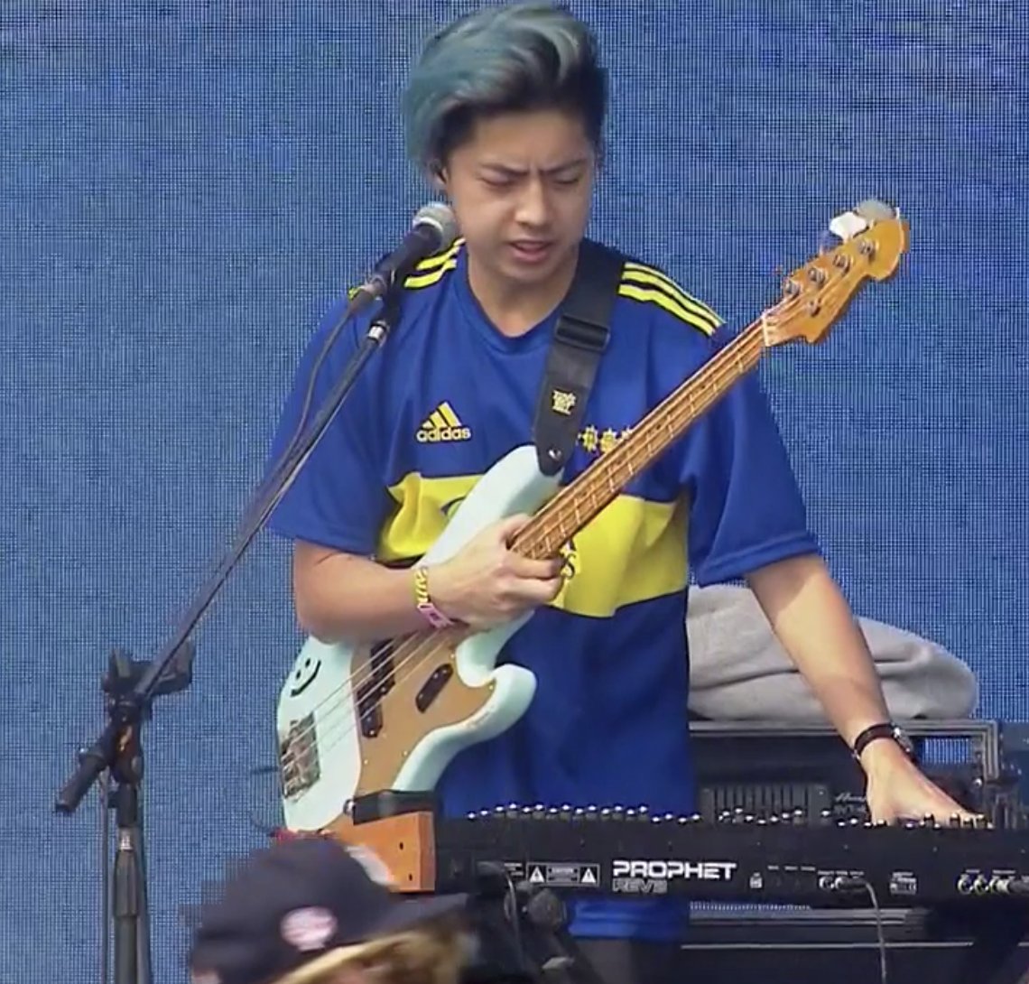 xeneizesdv's tweet photo. #BocaJuniors
#BocaRocks
#Lollapalooza 2022
Y SERÁ AÚN MEJOR EL PROG 101 DE BOCA&ROLL
La MEJOR PREVIA DEL #SUPERCLASICO la vives este sabado #19Mar 20hrs arg por @Cadena_Xeneize y https://t.co/udHzDflcoQ
El #ConsuladoBocaJrs de #Venezuela te da BOCA&ROLL https://t.co/QndQkL7adA