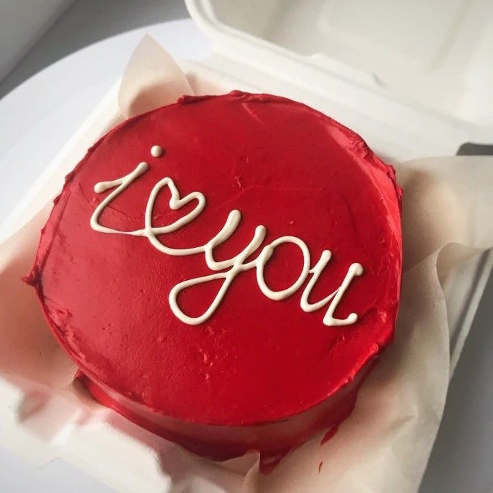 — gifts . . . 

feliz dois meses, meu pequenininho! obrigado por tudo, eu te amo indescritivelmente. 

@CURLSB0Y