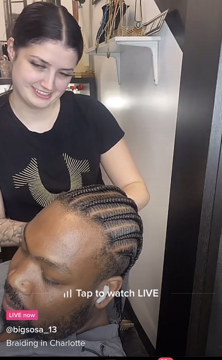 jaxajueny's tweet photo. I was out nigga’d https://t.co/REBxQIXNnM