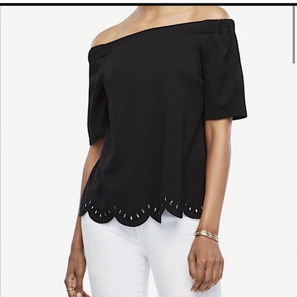 weasley034's tweet photo. So good I had to share! Check out all the items I'm loving on @Poshmarkapp #poshmark #fashion #style #shopmycloset #loft #tianello #anntaylor: https://t.co/X3EITfku4N https://t.co/Czg1jzav2n