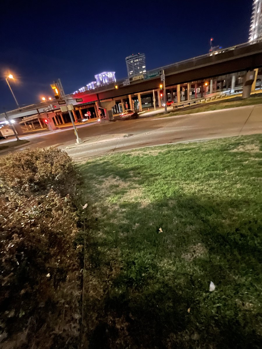 cammhack's tweet photo. love this damn town😎#dallas #aesthetic #beautiful #thisisdallas https://t.co/XoBRxc2Cb6