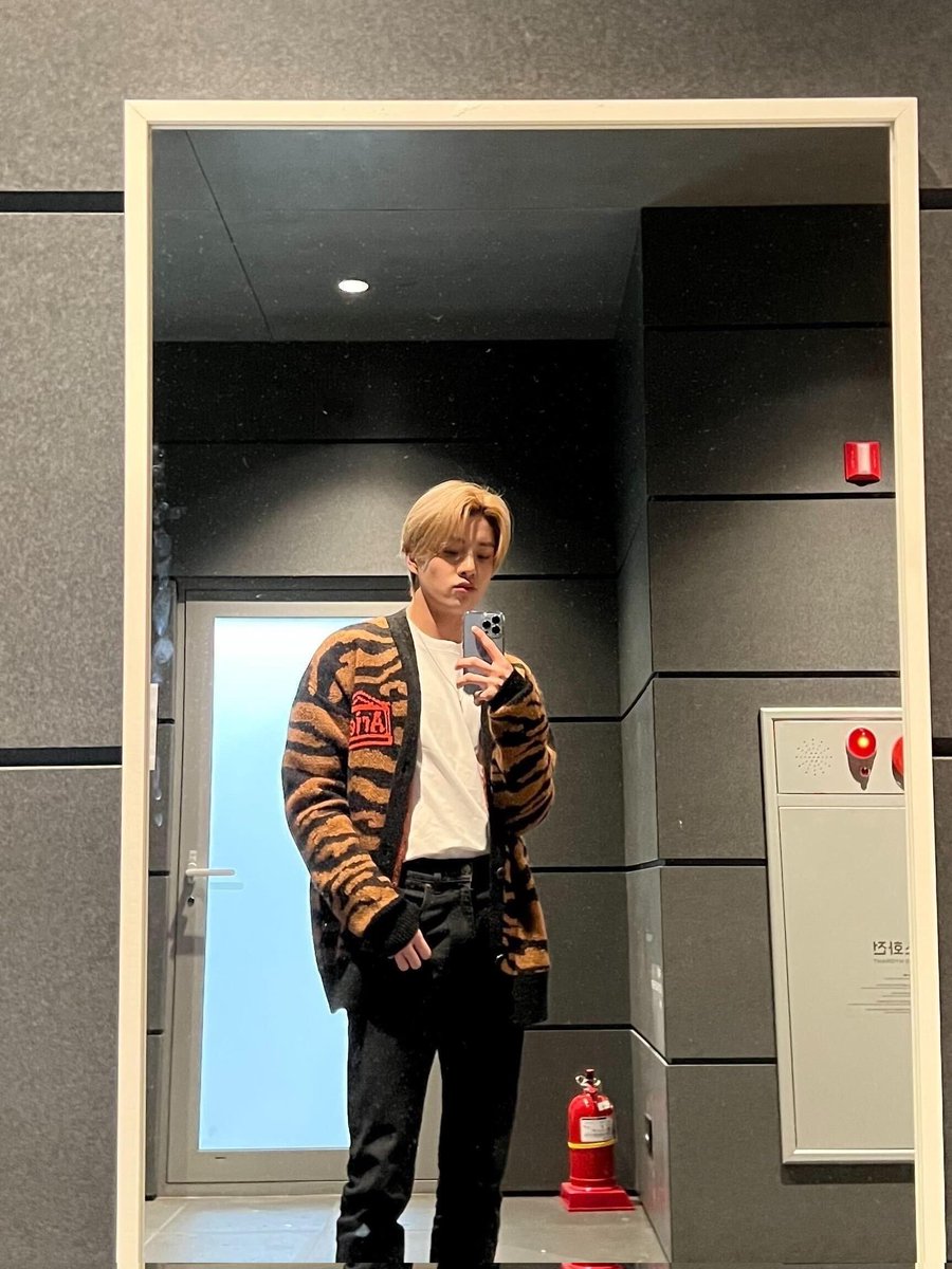 nrkts_'s tweet photo. Jake sé que eres fuerte, descansa el tiempo que necesites para regresar 100% recuperado ~ Engene te va a estar esperando!

GET WELL SOON, JAKE 

#ENHYPEN_JAKE #엔하이픈_제이크 #제이크 @ENHYPEN_members @ENHYPEN https://t.co/eOkZlDfGMA