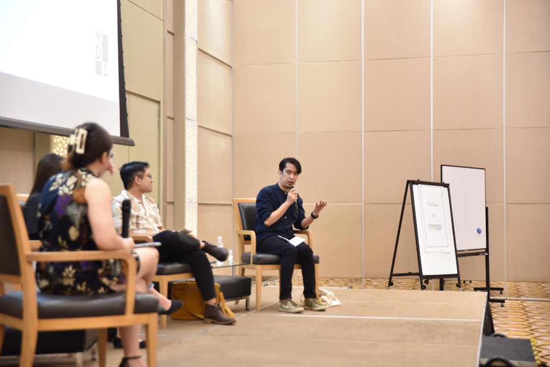 AdamAdli's tweet photo. "Is our democracy in crisis?"

Great morning session with @demokrasilab by @UNDI18MY along with @AizatSH_ of https://t.co/11hjreDiJa and @Beatricecyx of MUDA (and LRD in case she forgot). 

Next session today will be at 3.00 PM with @fathiarisomar 🔥 https://t.co/Xa9XA5zRlS