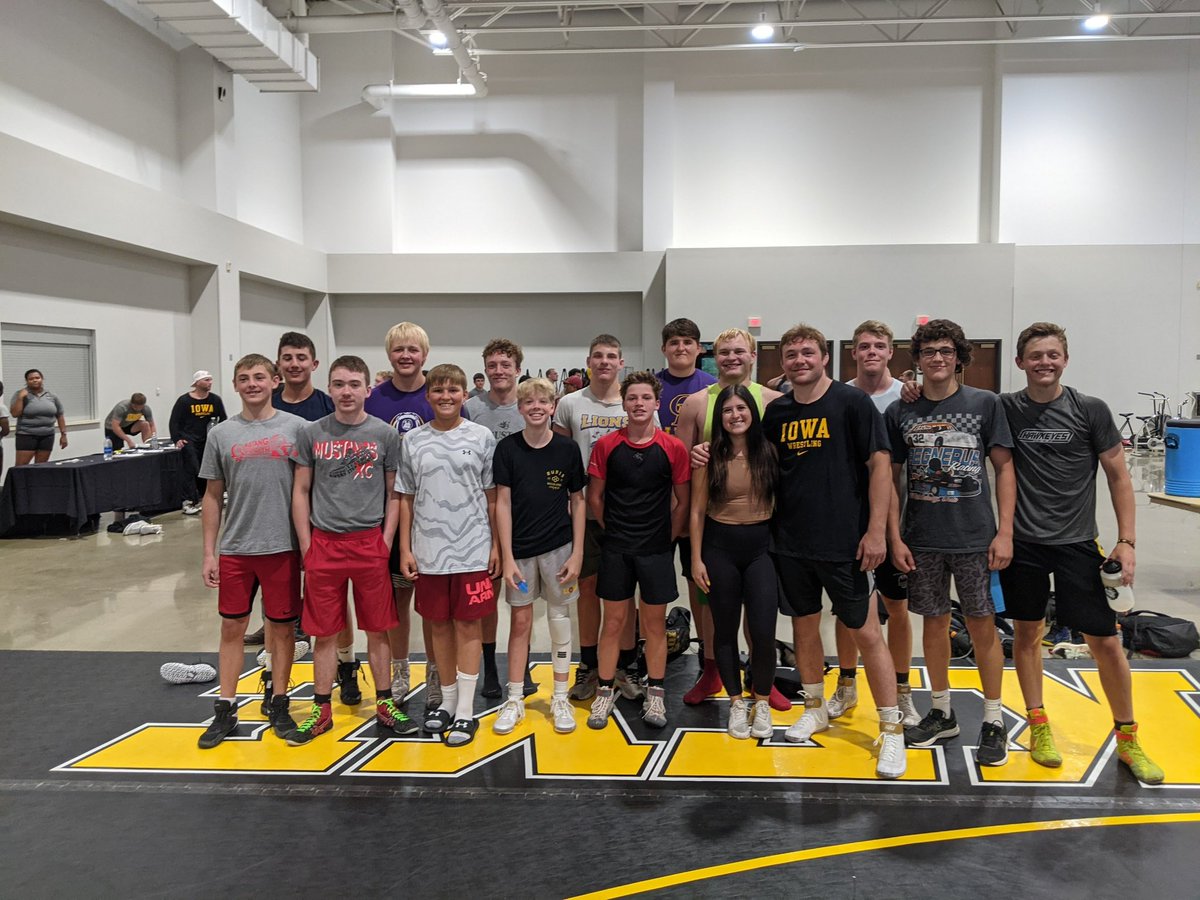 Congrats to <a href="/j_warner156/">Jacob Warner</a>!!!! Finish the job tomorrow. All of CLGLR Family is rooting for you!!!!!!