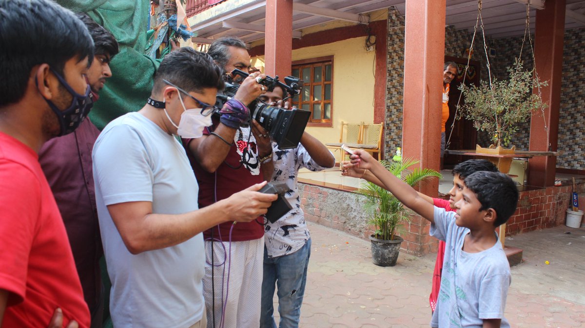 Vishhman's tweet photo. GM ❤️
ILM… The First NFT Funded Film.🧿🔥
Shoot day #3
@NirbhikJangid @Paras995 @techbubble @thedarshanjoshi @rdtect @Letscollectnft @Rahul_fintech #NFT #NFTs #NFTCommunity #film @CastingChhabra https://t.co/W2cZoe3vc1