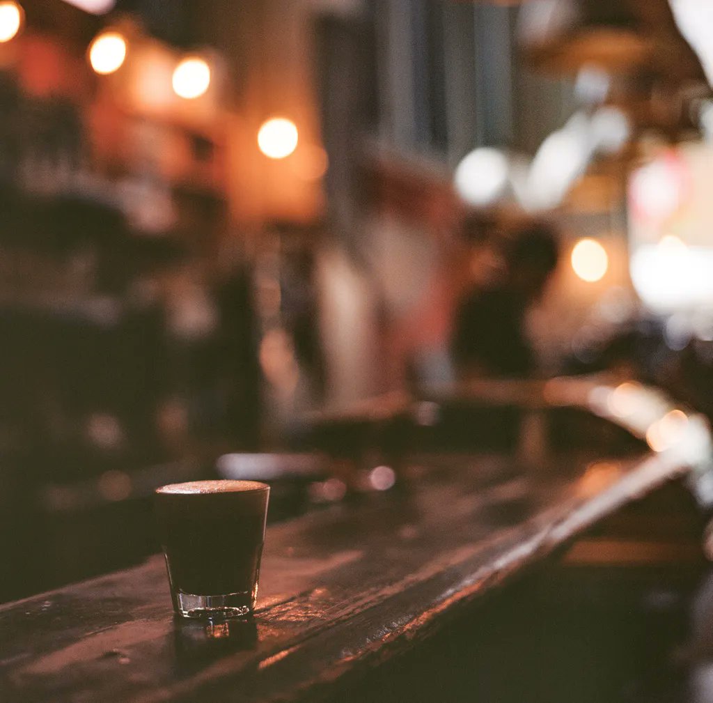 UltiSoch's tweet photo. You may think a morning coffee is the most enjoyable thing in the world, but it’s really just a habit. Thirty days without it, and you would be fine. You think you have a soul mate, but in fact you could have had any number of spouses. - Julien Smith; Photo: @andrewwelch_ https://t.co/r84Mugo5ac