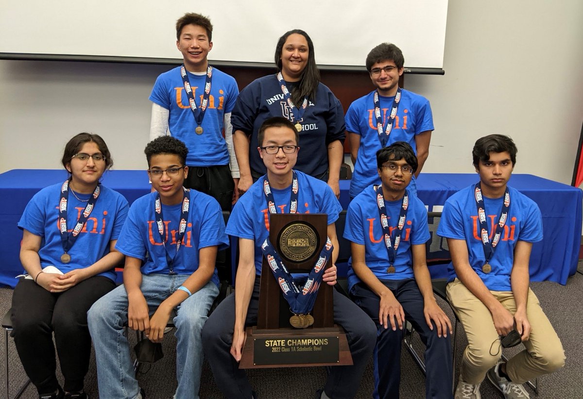 IHSAState's tweet photo. ❓2⃣0⃣2⃣2⃣ @IHSASTATE SCHOLASTIC BOWL 🏆🏅 

🏆 CLASS 1⃣A 🏆 
🥇 Urbana University HS
🥈 Westmont
🥉 Winnebago

🏆 CLASS 2⃣A 🏆 
🥇 Illinois Math &amp; Science Academy 
🥈 Springfield HS
🥉 Rockford Auburn

🔗Results➡️https://t.co/HLoTyVcrFT https://t.co/3ikWm2CQ4X
