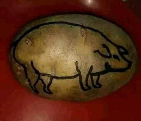 ब्यख्यात्मक टिप्पणी गरि आलुलाइ बङ्गुर भनी बिक्री हुनबेर छैन।😃😄😃