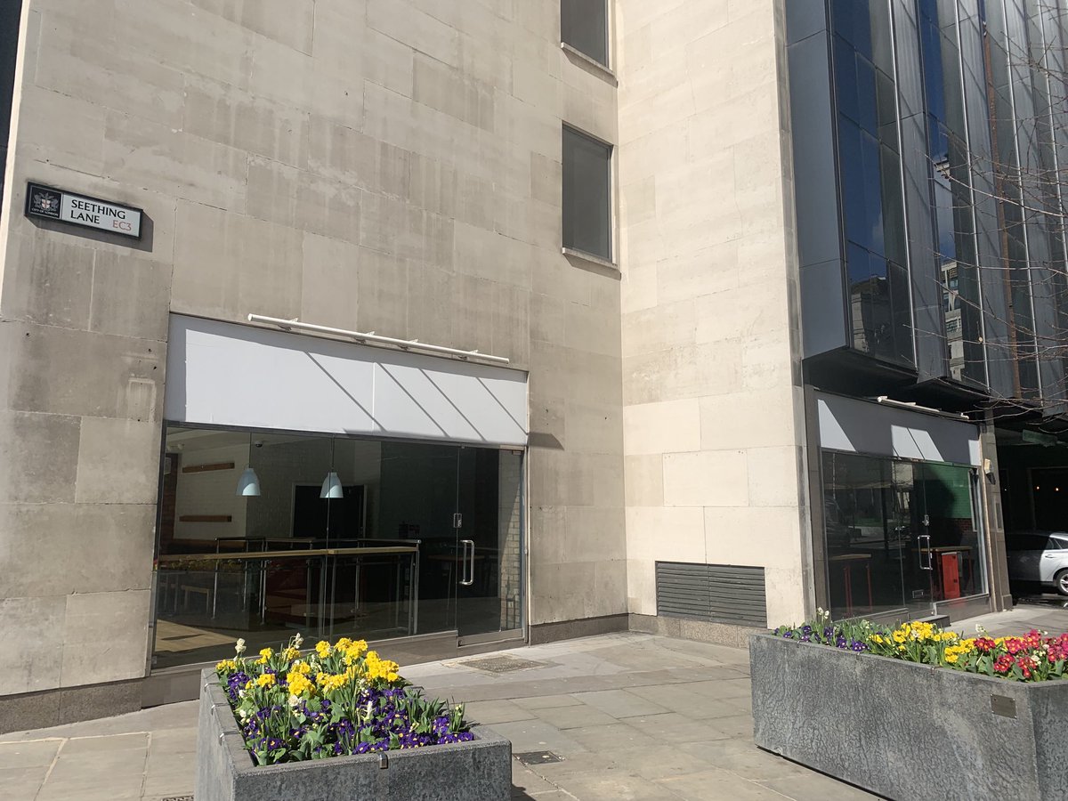 RogChadwick's tweet photo. Example of a property in a prime location on the corner of #SeethingLane & #BywardStreet in #TowerWard which is looking for a new tenant as the #CityofLondon gets increasingly busy again post Covid https://t.co/3Wkx19O5Ym