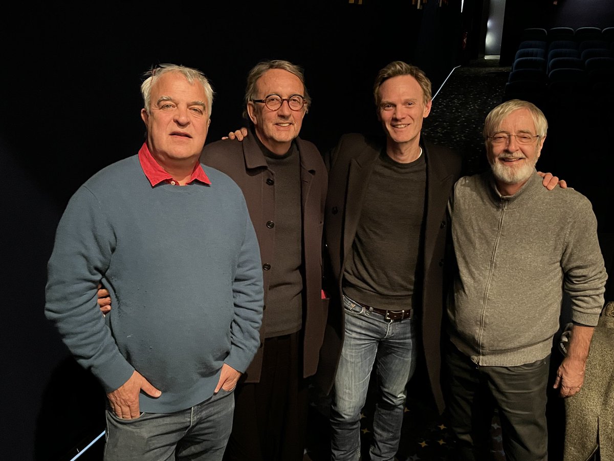 ymarchet's tweet photo. Soirée #Athleticus by ⁦@cube_prod⁩ &amp; ⁦@ARTEfr⁩ 
L’occasion de retrouver les Ex-Machina, pionniers de la 3-D, que nous avons honoré en janvier dernier lors de la soirée des #GENIEAwards au ⁦@PIDSConference⁩ #Animation #CGI #3D https://t.co/fcbKaiMSAz