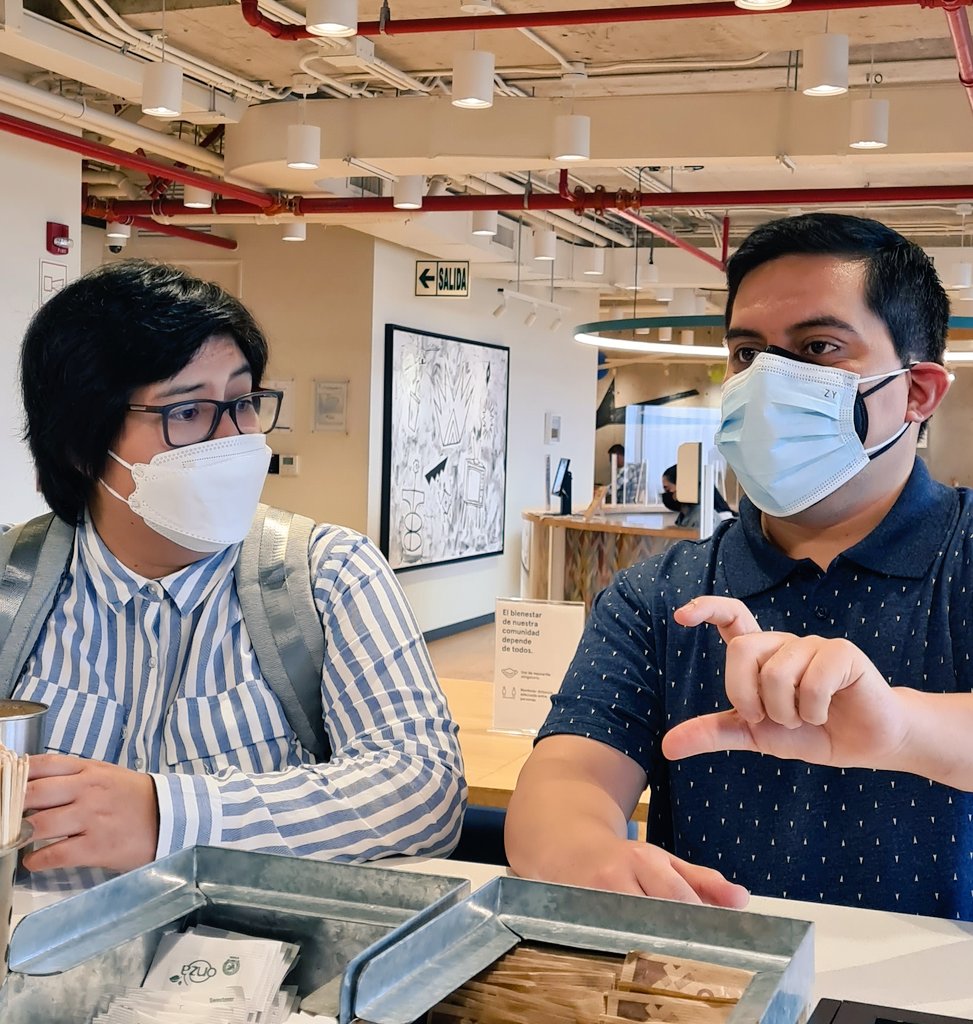 consumer_truth's tweet image. Nos tomamos un cafecito antes de empezar. Además venían de Cusco nuestra querida @katcusquito y de Chiclayo @chernandezvilca. Emocionados de recibirlos!. En #ConsumerTruth les llamamos "los extranjeros" 😛 Bienvenidos equipo insighter! #InsightLAB 💡