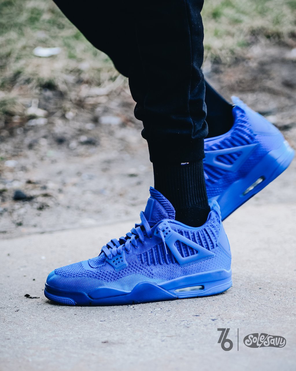 Jordan 4 flyknit royal blue deals