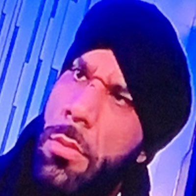 PushJinder's tweet photo. Glad to see the Maharaja getting the screentime he deserves #NewProfilePic #Smackdown #JusticeForJinder https://t.co/zxMLJkBYN2