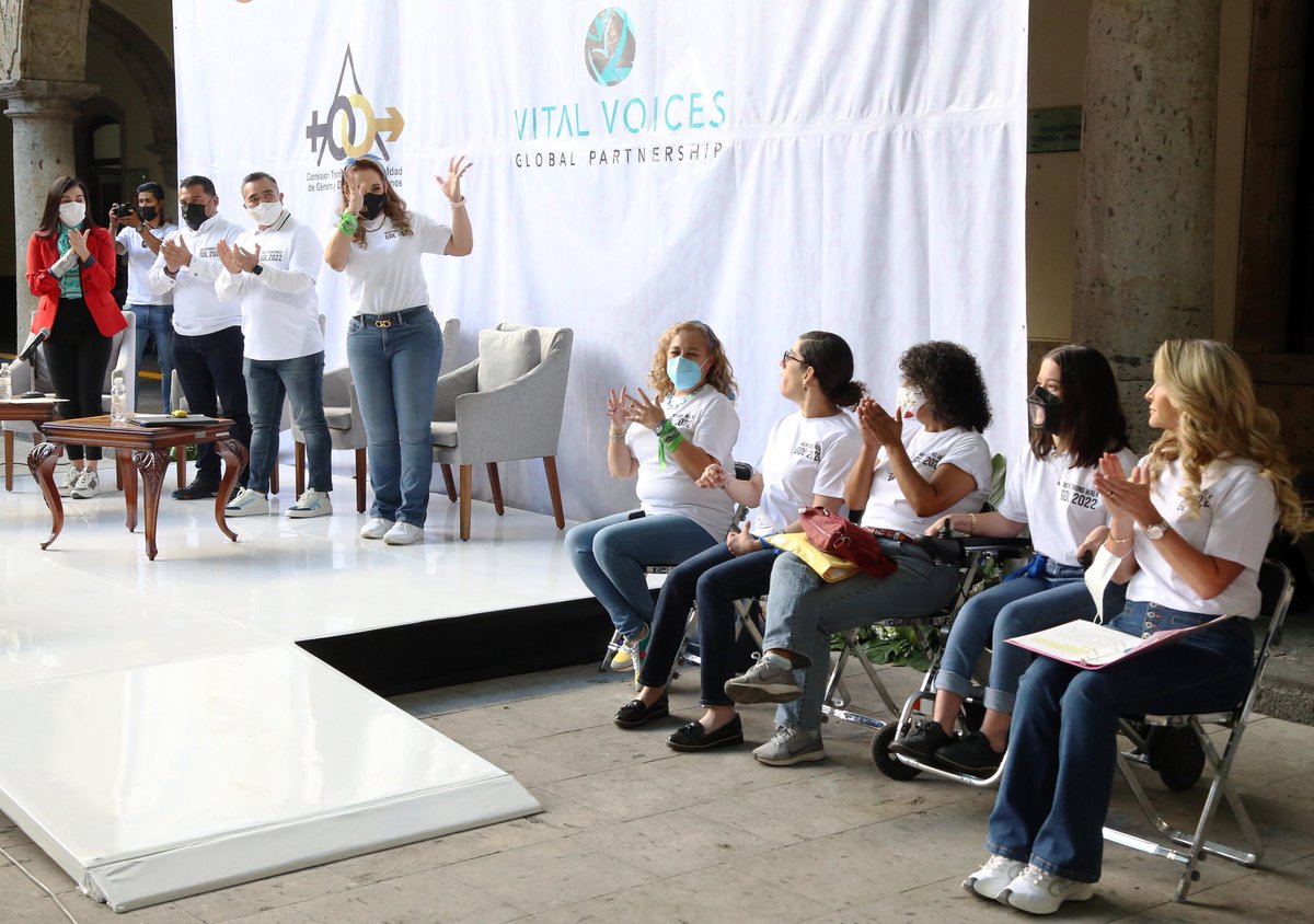 supremotribjal's tweet photo. Con la iniciativa de la Comisión de Igualdad de Género del #PoderJudicial y la Magistrada Verónica Ucaranza Sánchez, se abrió el espacio a los grupos prioritarios y la discapacidad: sus desafíos y las acciones necesarias para ser más incluyentes e igualitarios como sociedad https://t.co/ZWFRqfIGHl