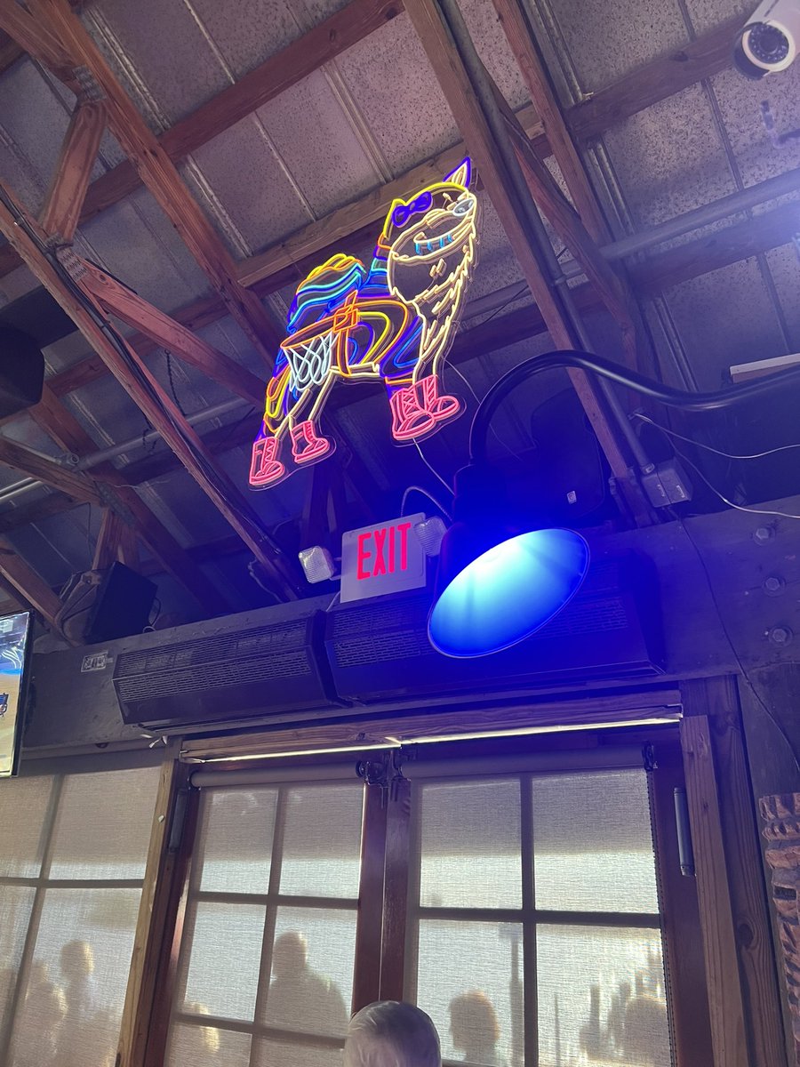 BenHoopes's tweet photo. If you are ever in Vero Beach, Fl be sure to head to @RiversideVero and check out all the awesome neons signs that @Thenascarguru had put at at his restaurant! @bubblegumkids_ @LazyLionsNFT @BoredApeYC https://t.co/a6Z5NC1Vkb