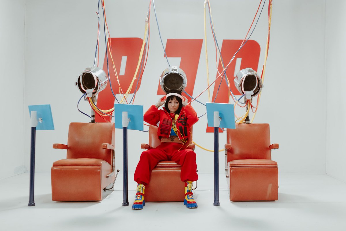 lights's tweet photo. Thanks to all who helped bring my vision &amp; the clinic to life in the In My Head video. it’s vids like this that I hope make it dope to be a lights fan. This mfkin thang is jammed w easter eggs. Can’t wait to run this on the road. Can’t promise I’ll do this many outfit changes tho https://t.co/7nzRvq7CSz