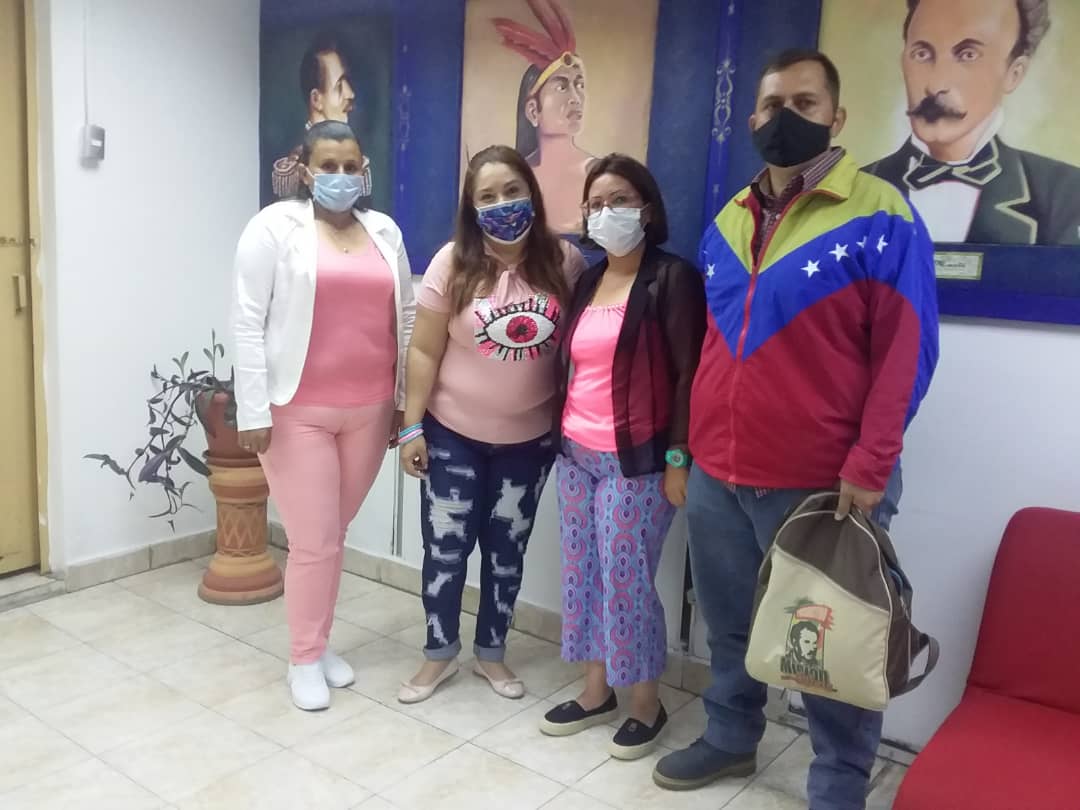#Hoy #18mar se realizó reunión entre <a href="/ribastachira/">Misión Ribas Táchira</a> y nuestra jefa de @ZonaEducTachira <a href="/Berzabethg1/">Berzabethgandicaoficial</a> <a href="/MPPEDUCACION/">MPPEDUCACION</a> <a href="/maryany427/">Maryan Ontiveros</a> <a href="/NicolasMaduro/">Nicolás Maduro</a> <a href="/fundacion_ribas/">Fundación Misión Ribas</a> <a href="/FreddyBernal/">Freddy Bernal</a>