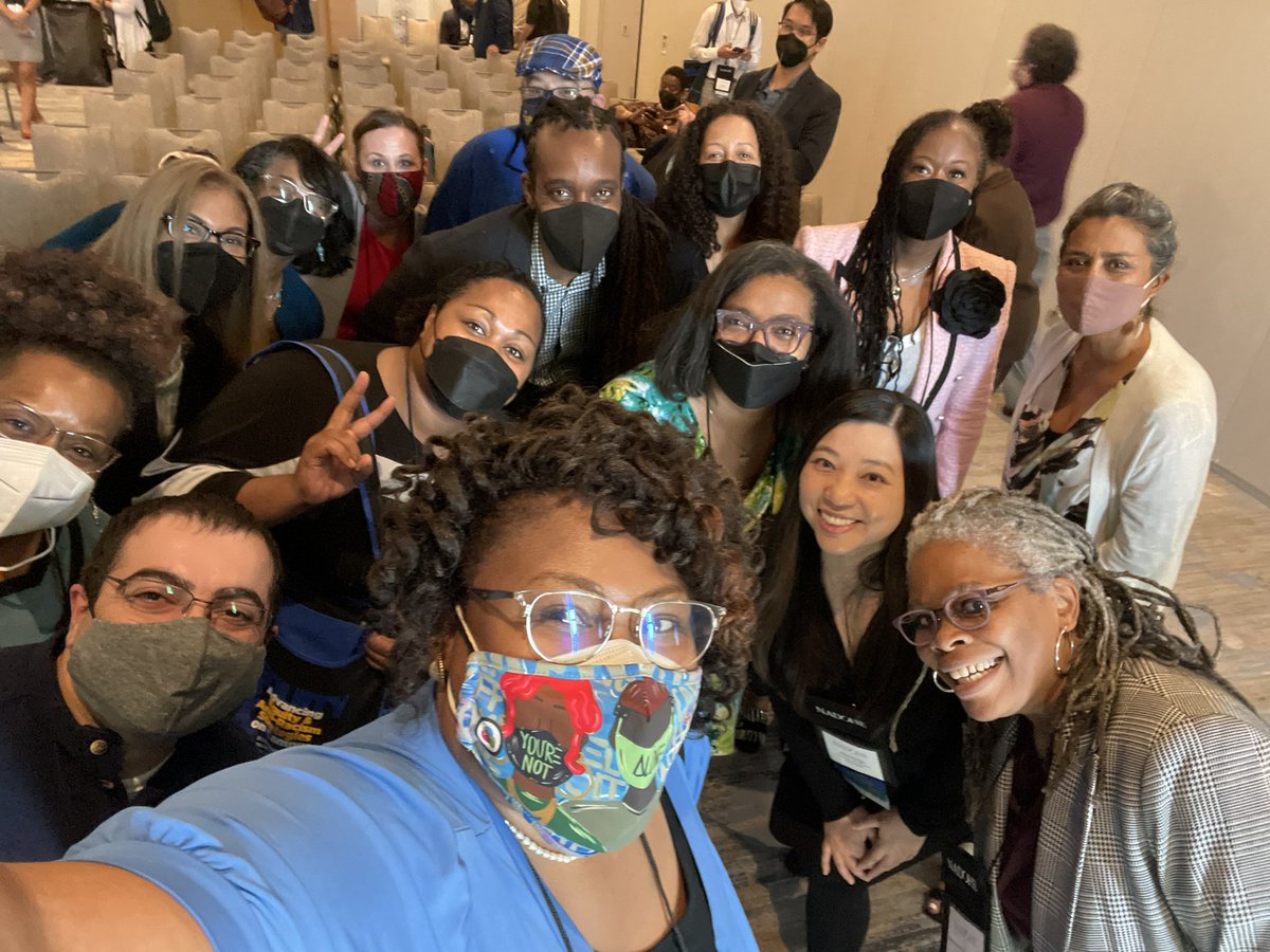 TheeDrLewis's tweet photo. @NADOHE_  #ThinkBigDiversity @ucdavis @UCD_Diversity  Fantastic presentation at the NADOHE Conference by Dr. Jann Murray-Garcia and Dr. Victoria Ngo https://t.co/OQfx7UYche