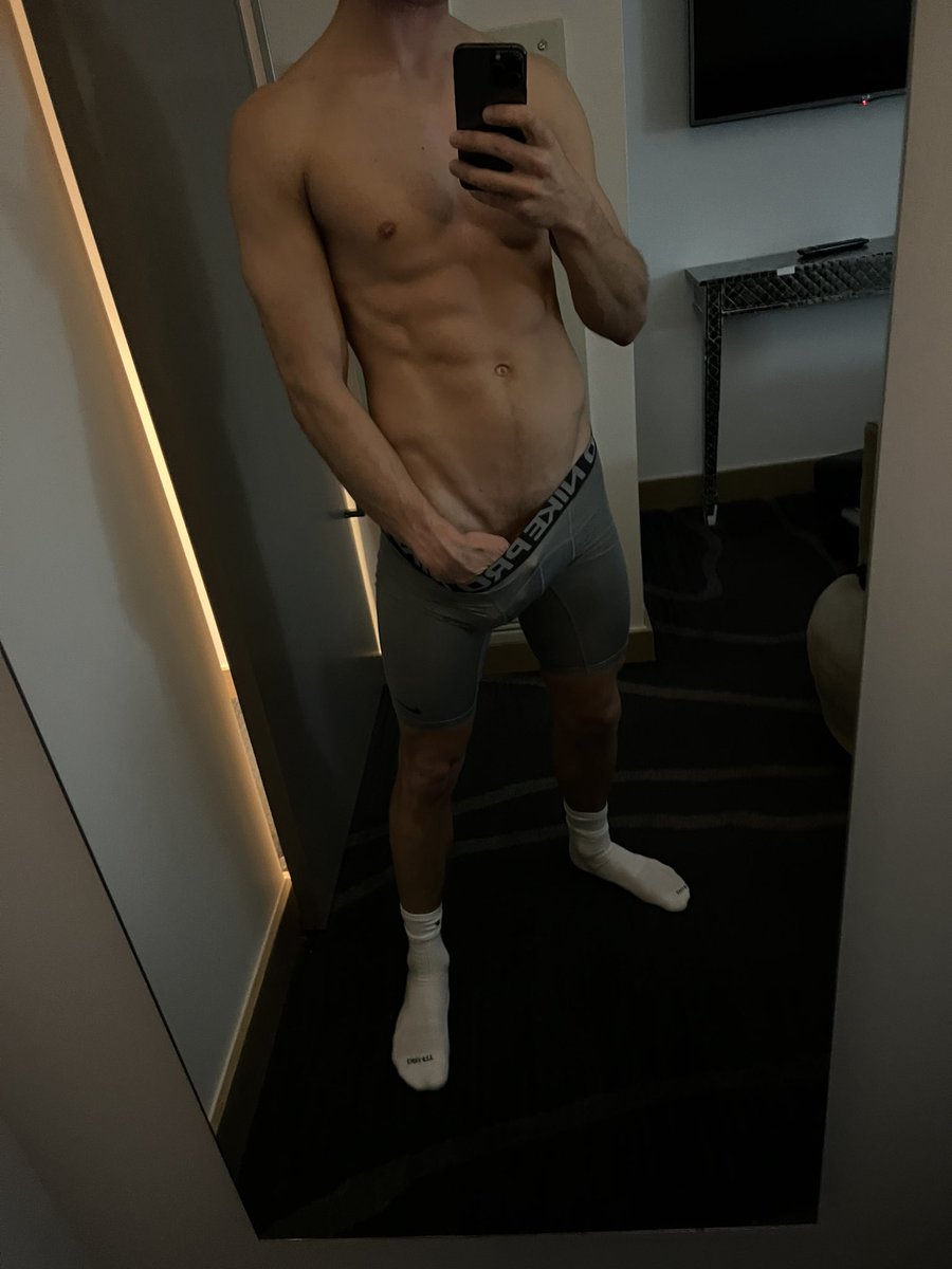 jockalexx's tweet photo. sorry for the terrible lighting https://t.co/cj37Wuq0dh