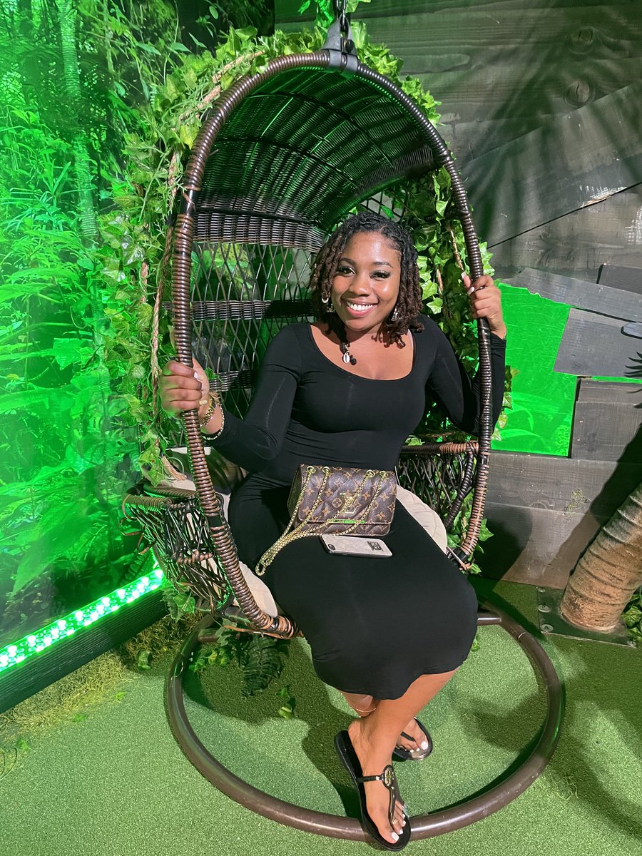 luv_keemaj's tweet photo. I am unapologetically resilient. Beautiful and in my element! https://t.co/vObW9SjJwS