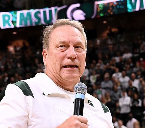 heyyfeather's tweet photo. By proxy I am obligated to cheer for MSU… BUT- I stand by my opinion that Izzo looks like he’s got a case of the suds!!!! https://t.co/PK98LeZ4vu
