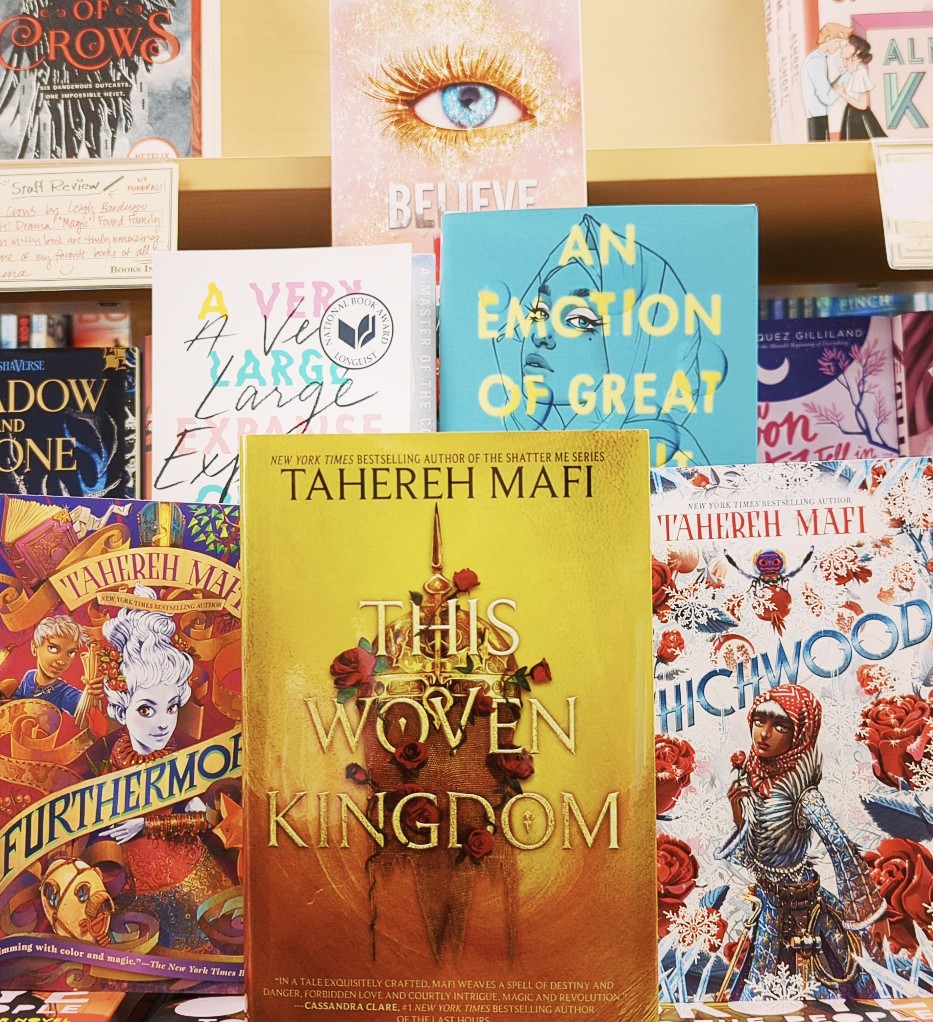 This #FridayFave we recommend you to read any of the fabulous Tahereh Mafi's books, but especially her newest title "The Woven Kingdom" ❤️📖🤩

#BooksIncLaurel #BooksInc #TheWovenKingdom #TaherehMafi #MustReads #YA #ChildrensLit #IndieBookstore #ShopLocalFOREVER #WeLoveIt