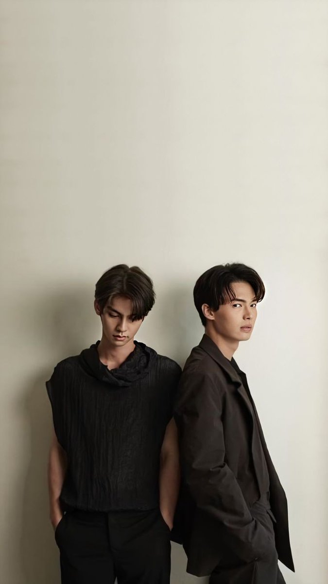 huyennani's tweet photo. Đây là thời điểm tung hình của 2 anh nè
#BestBLCouple2021 #BestBLCouple2021 
#BrightWinFREECONTENT https://t.co/4luT2TXQ29