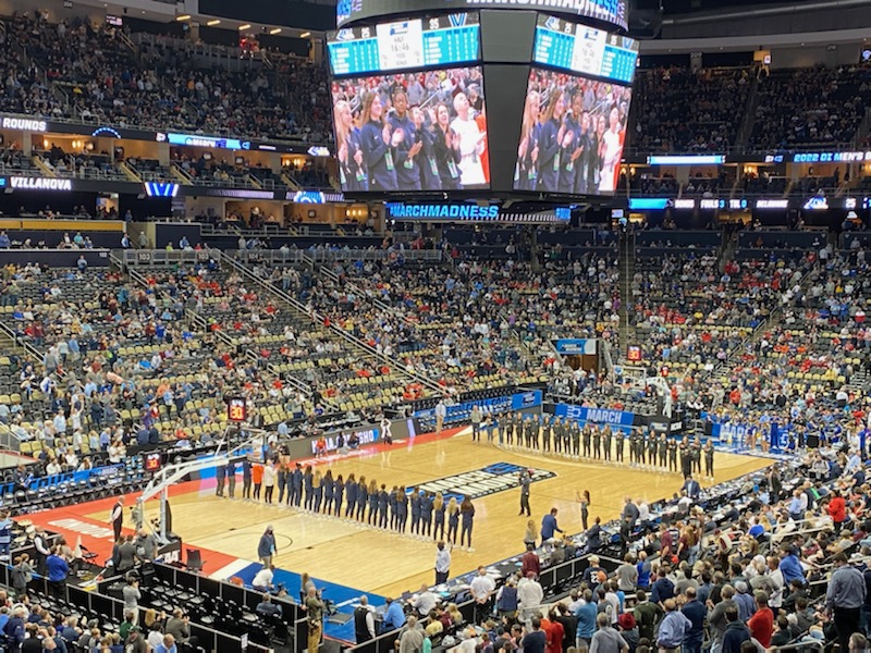 NCAADIII's tweet photo. When you're the last two teams standing for #NCAAD3 WBB! 

@UWWAthletics &amp; @HopeAthletics being recognized at DI MBB first round game! #d3hoops https://t.co/RoZSe4XoeU