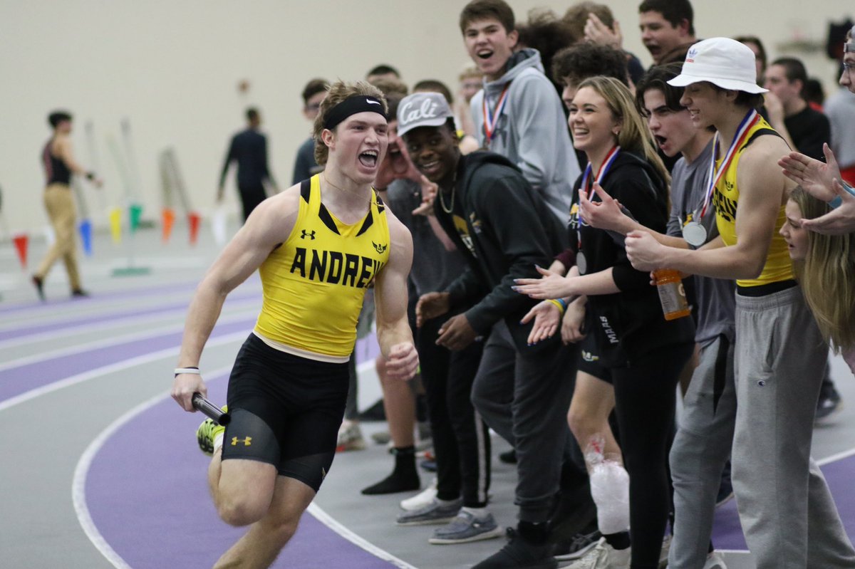 ROCK. THE. 4X4.

Conference champs 3:32.89!!⚡️⚡️⚡️

Illinois #10

Vassolo 52.4
Maas 52.8 (seen below)
Smith 54.4
Barberi 53.1