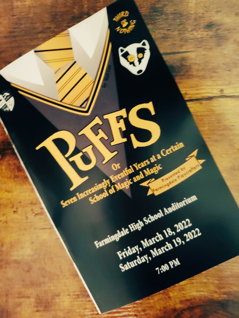 Great play, Farmingdale Playcrafters! Congrats to all the actors and stage crew on a successful first night. #Dalers #FHS #playcrafters  <a href="/FHSDalers/">FHS Dalers</a>