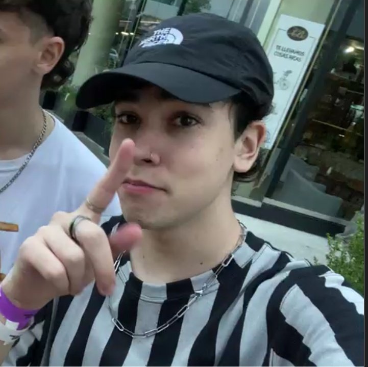 ForSpreen's tweet image. 