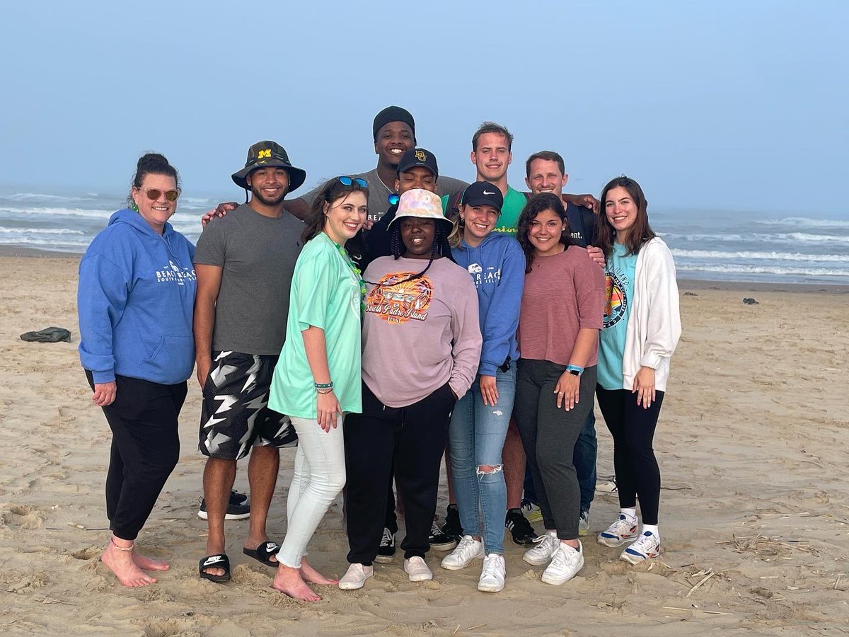eljefebsm's tweet photo. Beyond thankful for this week! #brspi22 God moved through these students! 2 Corinthians 5:20 https://t.co/DbfuaXeEcT