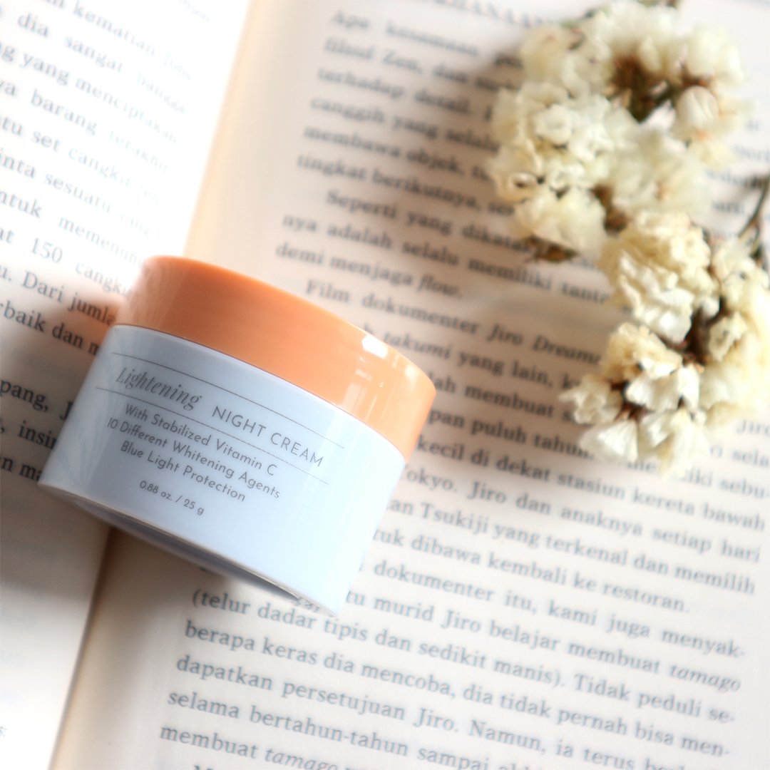 LATULIPE_COSM's tweet photo. Malam ini, jangan lupa juga pakai Lightening Night Cream💛 https://t.co/PbVMpBkVsH