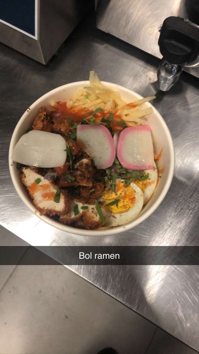 foufoo91's tweet image. Nouveau fast Food 47 rue des maraîchers 75020 paris smash burger ramen