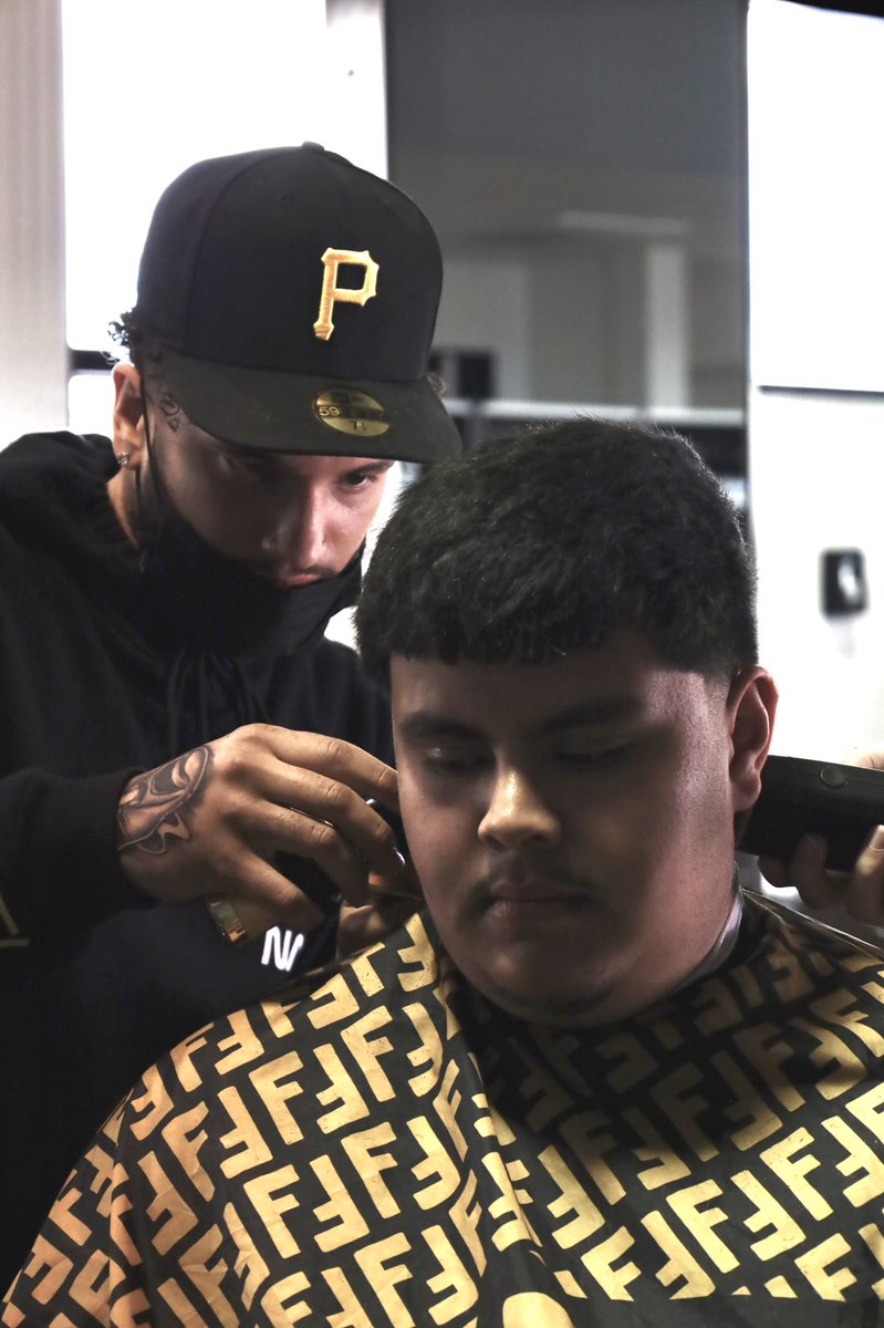 TaeCutThatt's tweet photo. When I’m in my bag I can’t lose.🌟💵 https://t.co/2Gu1TyIOcf