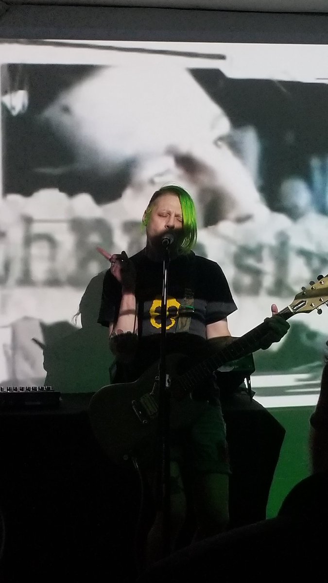 DonutShoes's tweet photo. The dude of the hour @LDisinfect SHREDDING https://t.co/cy24E50kRA