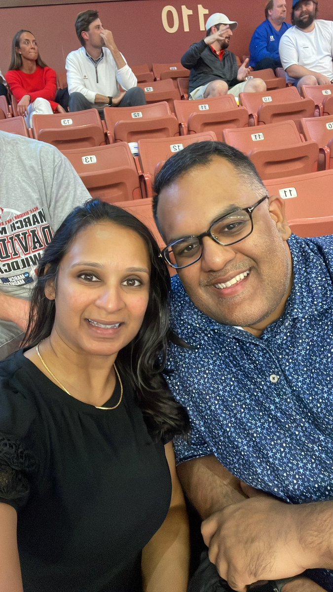 vmatai's tweet photo. Let’s go Team! #mmselfies #godawgs #MarchMadness2022 https://t.co/jFaXAMREX6