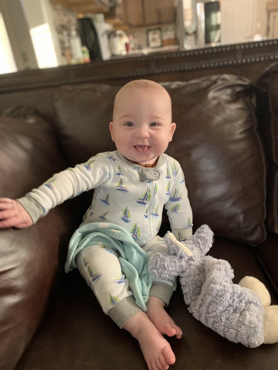 CoachGHartman's tweet photo. Super Sweet day. Happy first birthday to our guy Oaks!! Had to leave KC early last year, but he enjoyed watching hoops all today for sure. @alleetaylor https://t.co/U3unoFum8V