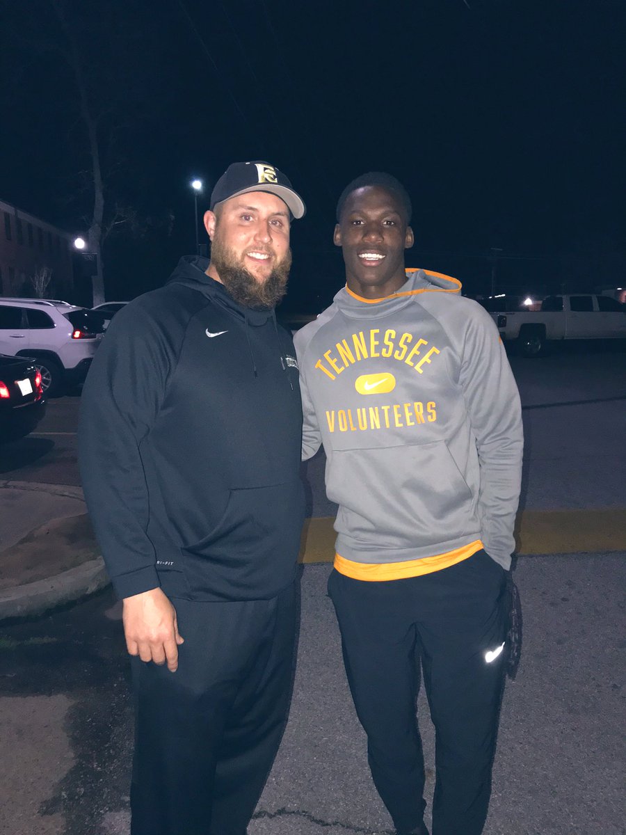 coach_bicknell's tweet photo. Pulled into Decatur from spring break to see one of the hardest working and most humble people I have ever been around! A selfless, team guy! Glad I saw my brother @Des_williams4. He told me he missed @ECCCAthletics  🤫...soon they will all know Des Williams!! Keep pushing bro! https://t.co/TY4FNXFqgQ