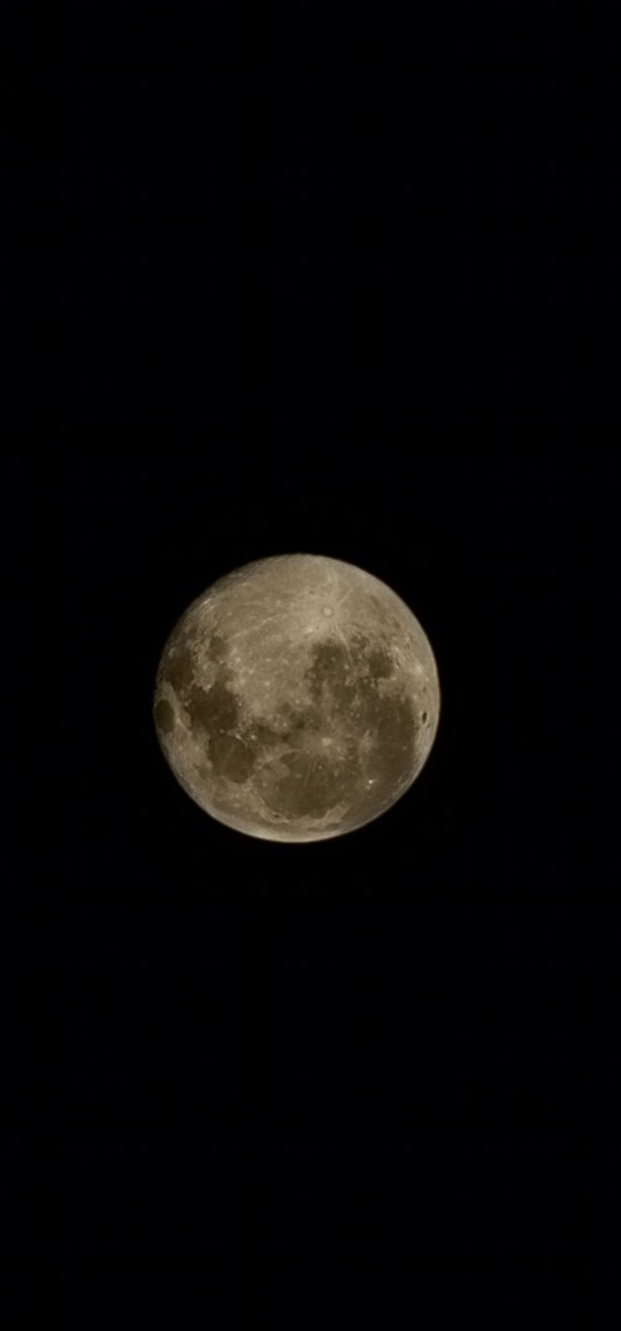 TheNearFarExp's tweet photo. #s22ultra is bad a$$. Check out the moon! https://t.co/c3JacUTXQ1