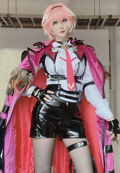 Twitterのコスプレ画像26