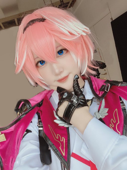 Twitterのコスプレ画像27