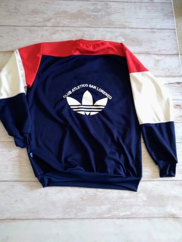 SanLorenzoRedes's tweet photo. Nuevo sorteo en @SanLorenzoRedes, buzo retro talle XL. Para participar tenés que seguirnos y darle RT a este tweet
Se realizará el 1 de abril
Si querés que te lleguen los goles de #SanLorenzo a tu celular suscribite a nuestro canal de telegram https://t.co/7kwrnDuzeH https://t.co/V1Ueps3jha