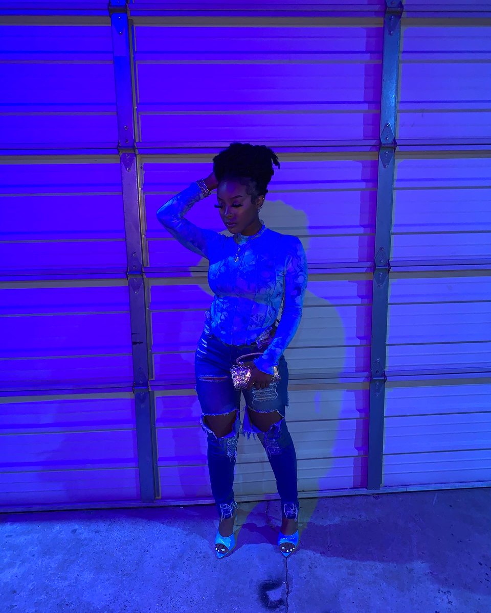 jadaaawadaaa's tweet photo. If anything.... I am everything💕✨ https://t.co/K1HPOmFPuH